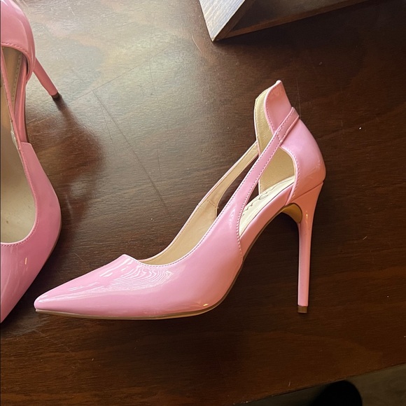 Lulu's Pink Patent Heels - Picture 2 of 3